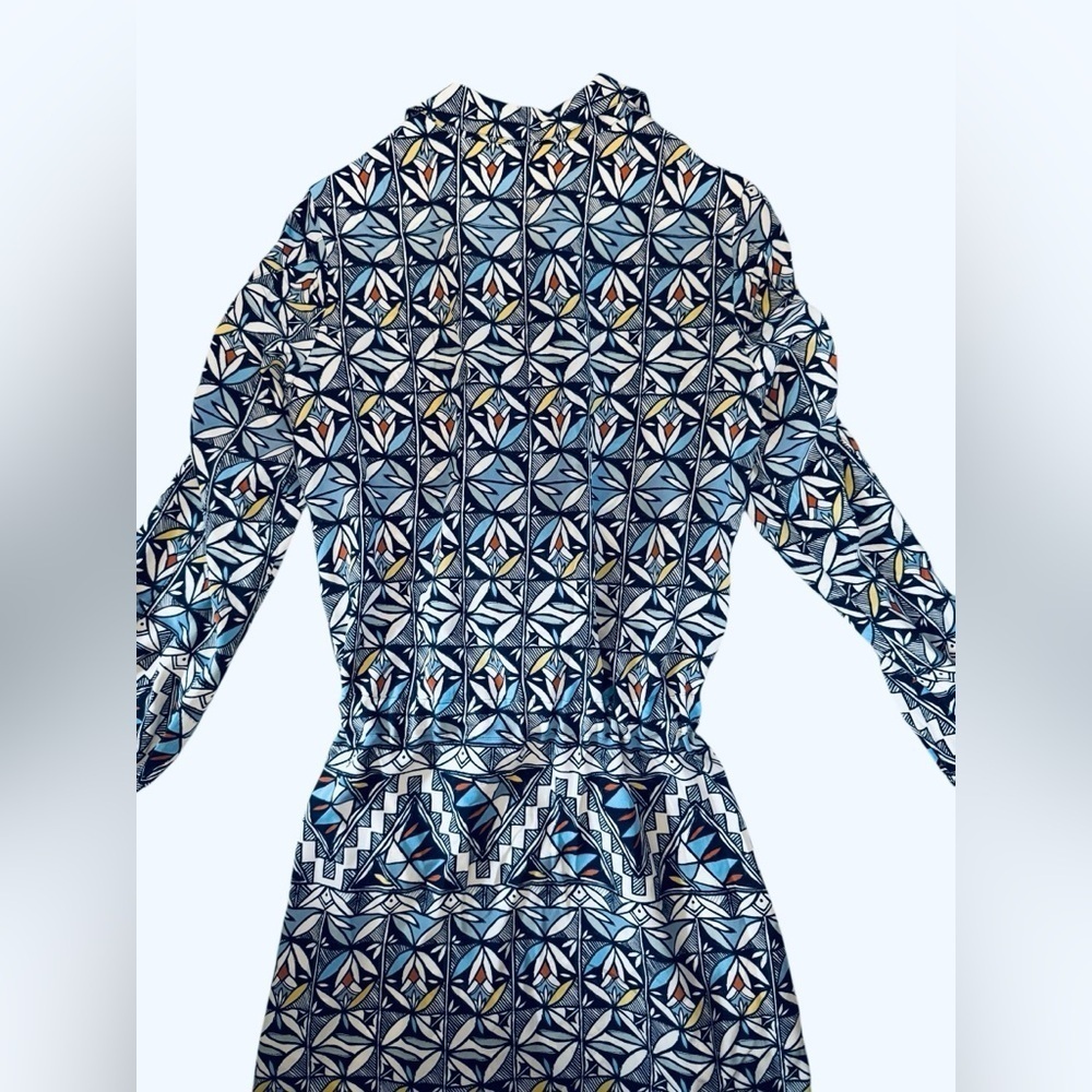 Tory Burch 100% Silk Geo Print Shirt Dress Size 2 excellent like-new condition - Picture 8 of 9